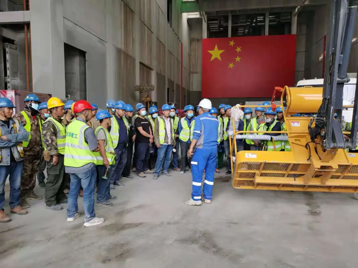 表扬信+锦旗！这是乐鱼在线平台-乐鱼在线官网
的责任与温度-2.jpg
